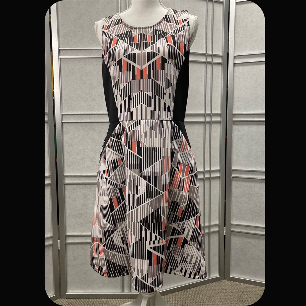 Fun Black, White & Orange Tank Dress w/ pockets, Sz XXL